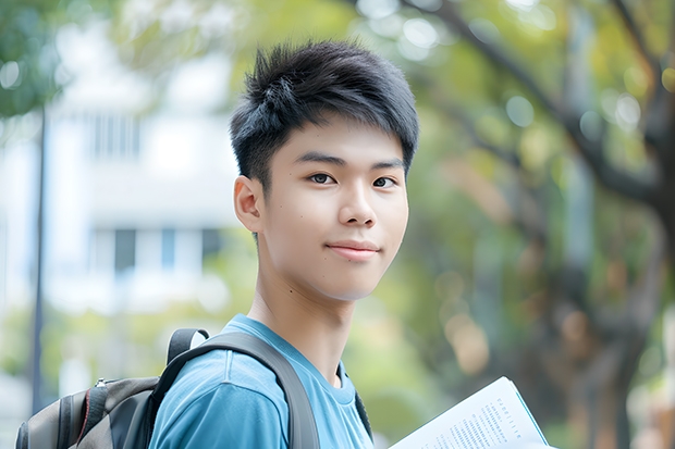 我是大一新生在一所民办大学、军训几天、没上课、想退学可以退学费吗？